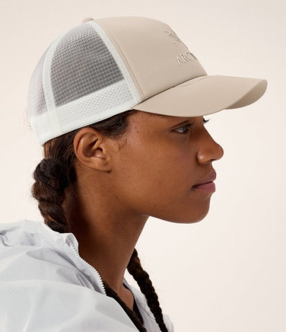 ARC`TERYX grid (liquid trucker Curved AEOFUX7763/RAS BIRD WORD TRUCKER CURVED