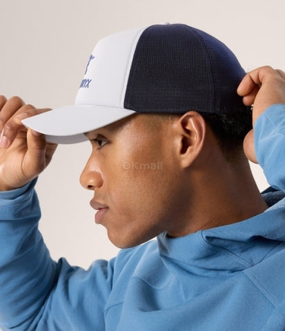 ARC`TERYX grid (liquid trucker Curved AEOSUX7763/SBK BIRD WORD TRUCKER CURVED