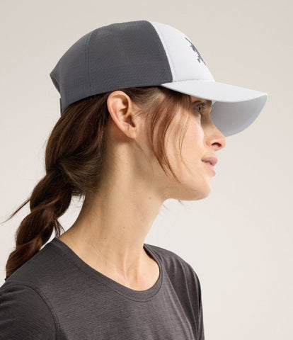 ARC`TERYX grid trucker Curved AEOSUX7764/DGR BIRD TRUCKER CURVED