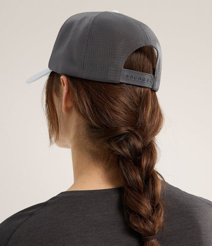 ARC`TERYX grid trucker Curved AEOSUX7764/DGR BIRD TRUCKER CURVED