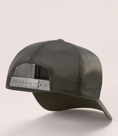 ARC`TERYX grid (liquid trucker Sun AEPFU09488/TAP BIRD WORD TRUCKER HAT