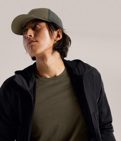 ARC`TERYX grid (liquid trucker Sun AEPSU09488/TFO BIRD WORD TRUCKER HAT