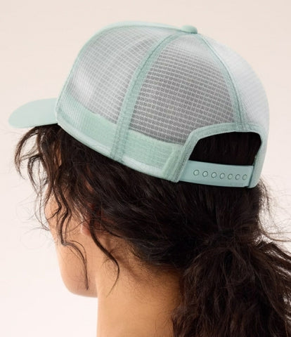 ARC`TERYX grid (liquid trucker Sun AEPSU09488/TWB BIRD WORD TRUCKER HAT