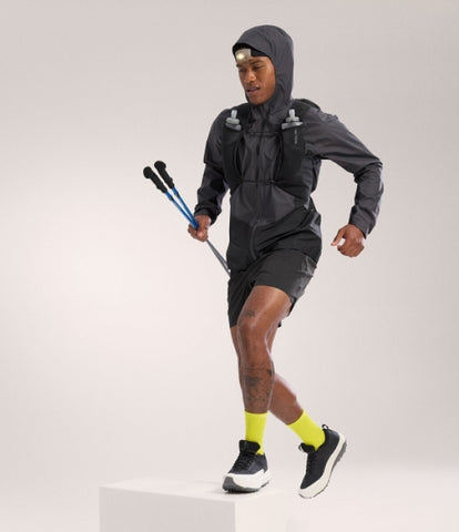 ARC`TERYX Roadbed around Jacket man AJOFMX6566/GBL NORVAN SHELL JACKET M