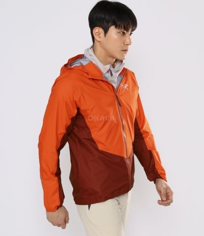 ARC`TERYX Roadbed around Jacket man AJOFMX6566/SSC NORVAN SHELL JACKET M