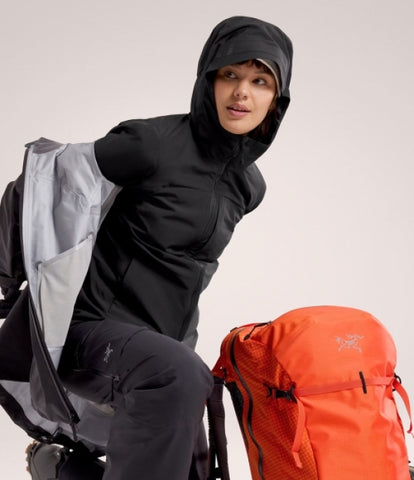 ARC`TERYX Proton the Hoodie Woman AJOFWX5460/BLK PROTON HYBRID HOODY W