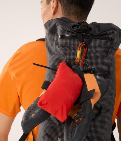 ARC`TERYX Squash Hoodie man AJPSM07411/DYN SQUAMISH HOODY M