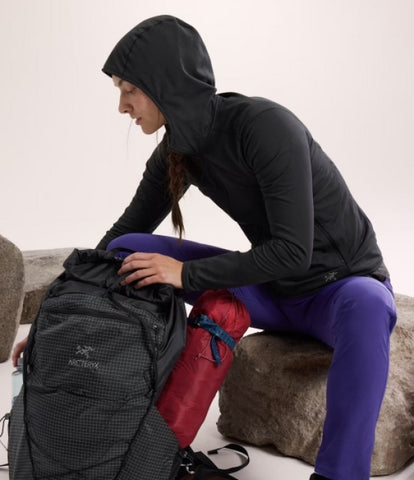 ARC`TERYX Kayer LT Hoodie Woman AJPSW09645/BLK KYANITE LT HOODY W