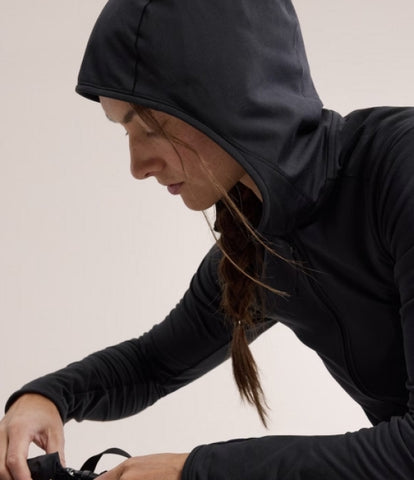 ARC`TERYX Kayer LT Hoodie Woman AJPSW09645/BLK KYANITE LT HOODY W