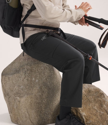 ARC`TERYX Gamma MX Straight in Pants Woman Short APOFWX8907/BLK GAMMA MX PANT STRAIGHT LEG W SHORT