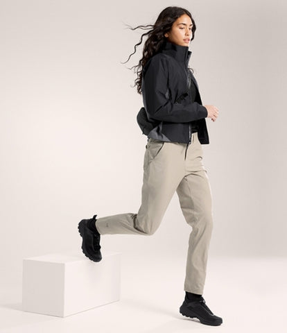 ARC`TERYX Hancon Lightweight Pants Woman Short APPSW06427/RUN HANTUN LIGHTWEIGHT PANT W S