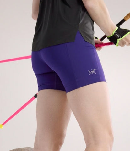 ARC`TERYX Etcent Highlight Utility Shorts 6 inch Woman APPSW07696/SOS ESSENT HIGH-RISE UTILITY SHORT 6 W