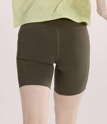 ARC`TERYX Etcent Highlight Utility Shorts 8 Woman APPSW09522/TAT ESSENT HIGH-RISE UTILITY SHORT 8 W